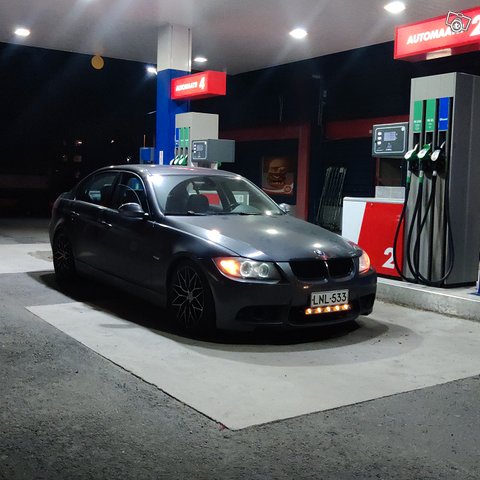 Bmw 325, kuva 1