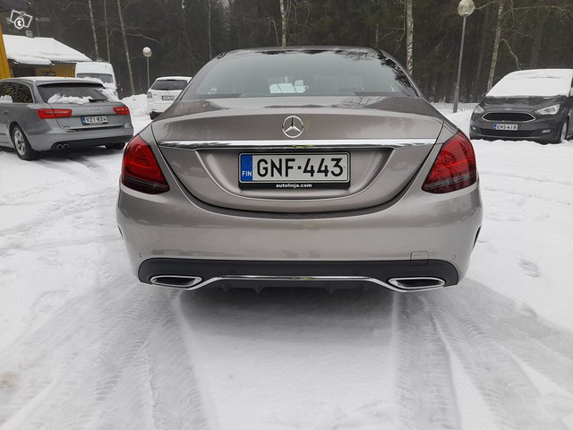 Mercedes-Benz C 5