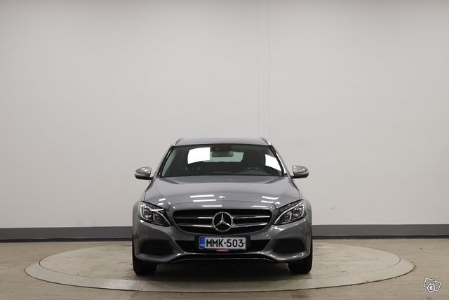 Mercedes-Benz C 2