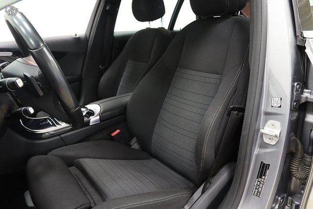 Mercedes-Benz C 10