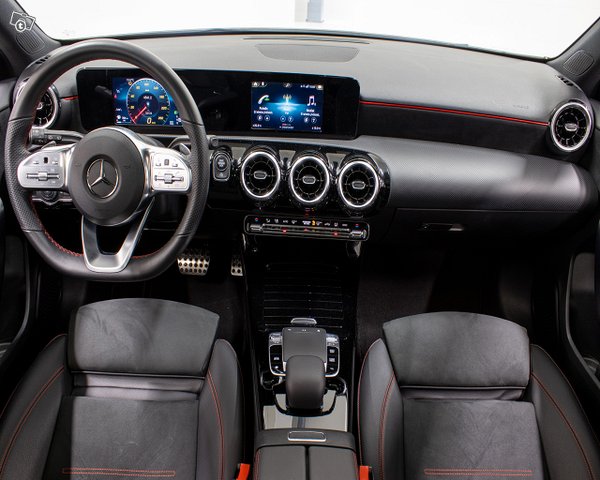 Mercedes-Benz A 17