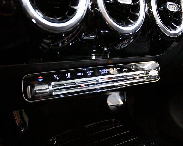 Mercedes-Benz A 21