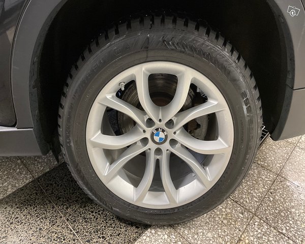 BMW X6 11