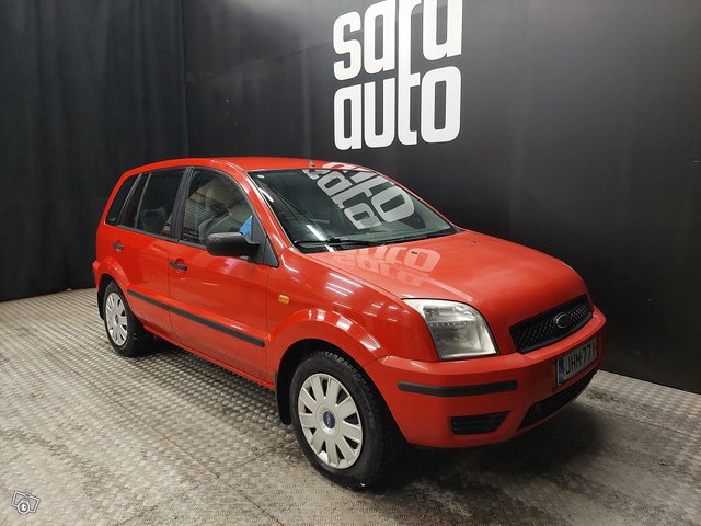 Ford Fusion 1