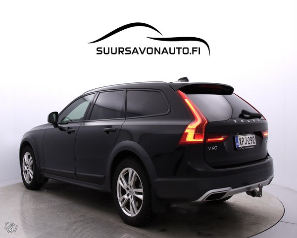 Volvo V90 Cross Country 5