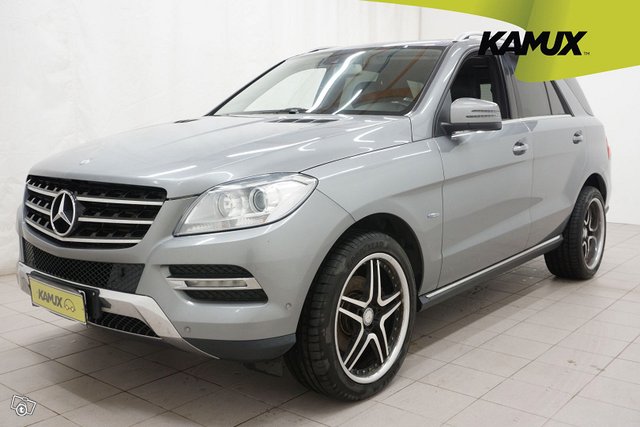 Mercedes-Benz ML 7