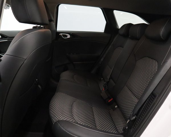 KIA Ceed 18