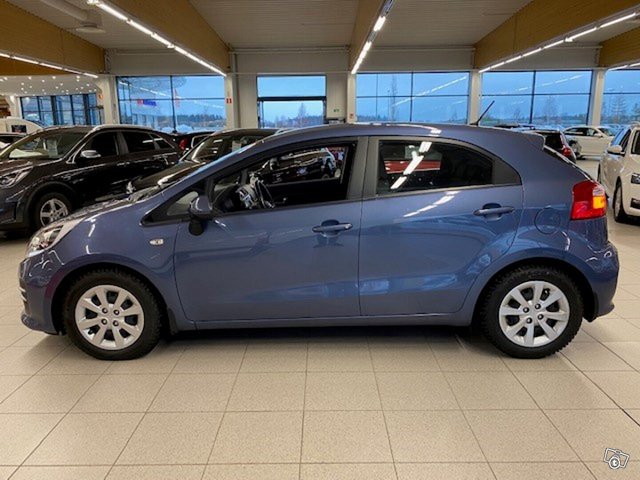 Kia Rio 6
