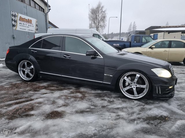 Mercedes-Benz 350