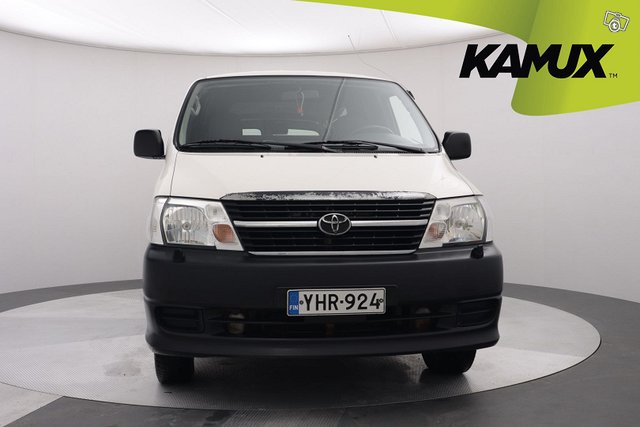 Toyota Hiace 9