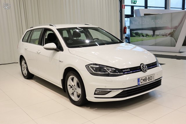 Volkswagen Golf 2