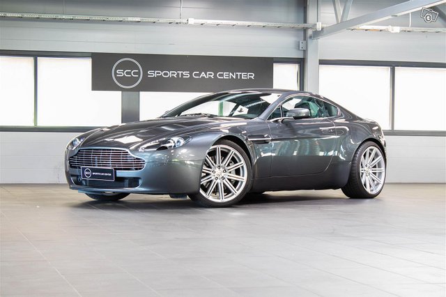 Aston Martin Vantage 5