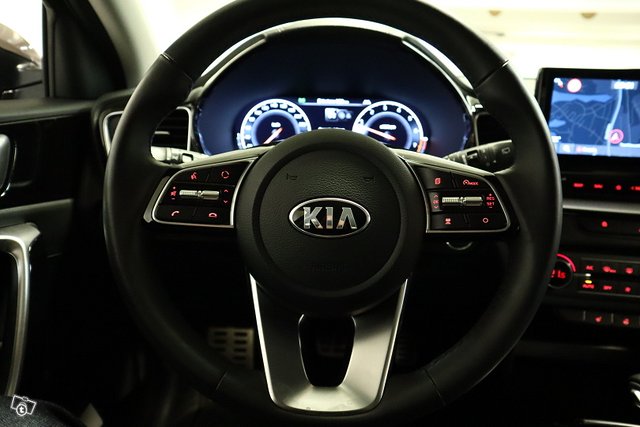 Kia XCeed 19
