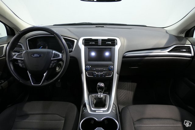Ford Mondeo 14