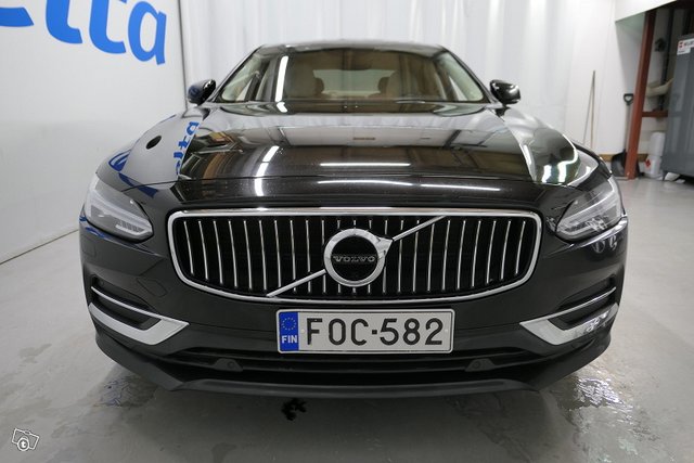 Volvo S90 3