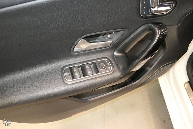 Mercedes-Benz A 24