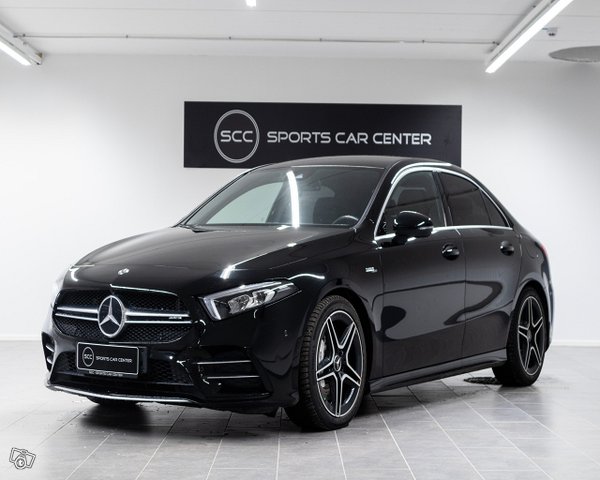 Mercedes-Benz A 35 AMG