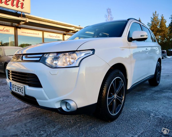 Mitsubishi Outlander