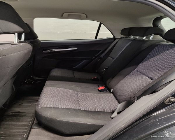 Toyota Auris 20