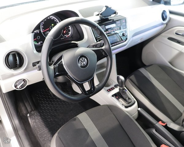 Volkswagen E-UP 10