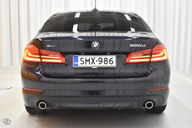 BMW 520 7