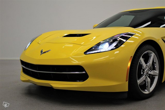 Chevrolet Corvette 6