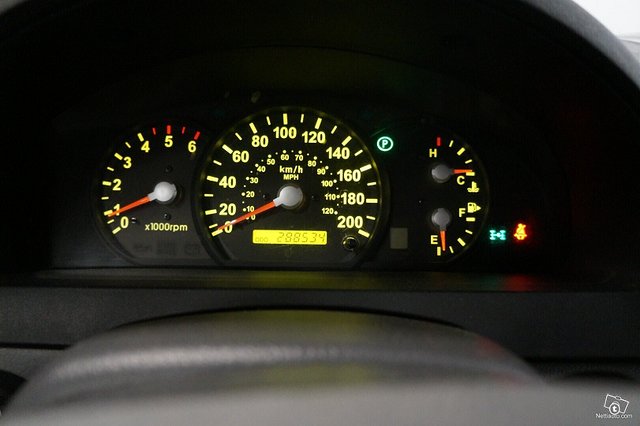 Kia Sorento 8