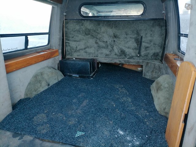 Chevrolet Van 6