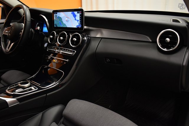 Mercedes-Benz C 13