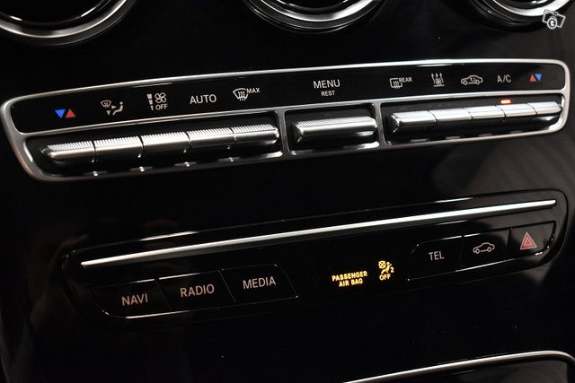Mercedes-Benz C 23