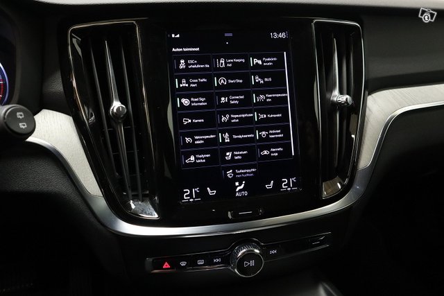 Volvo V60 16