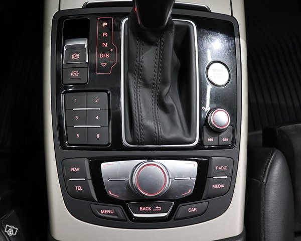 Audi A6 Allroad Quattro 21