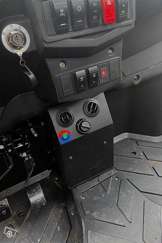 Linhai CUV 8