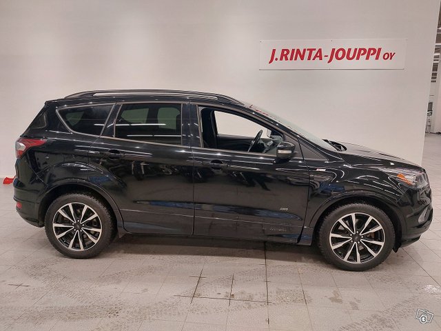 Ford Kuga 4