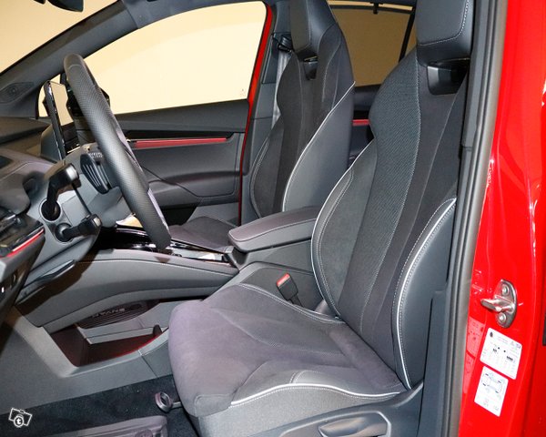 Skoda Enyaq 10