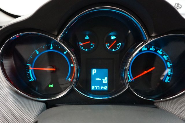 Chevrolet Cruze 17