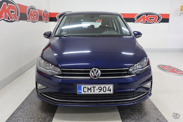 VOLKSWAGEN Golf Sportsvan 2