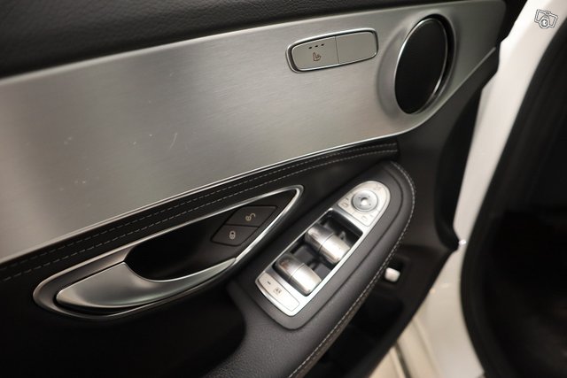 Mercedes-Benz C 7