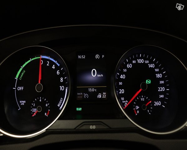 Volkswagen Passat 16