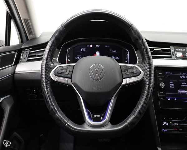 Volkswagen Passat 17