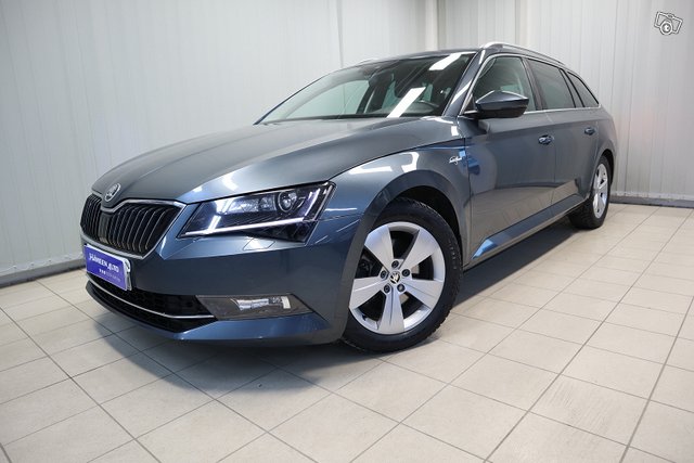 Skoda Superb 2