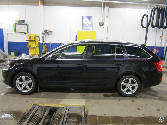 Skoda Octavia 9