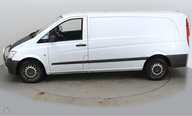 Mercedes-Benz Vito 9