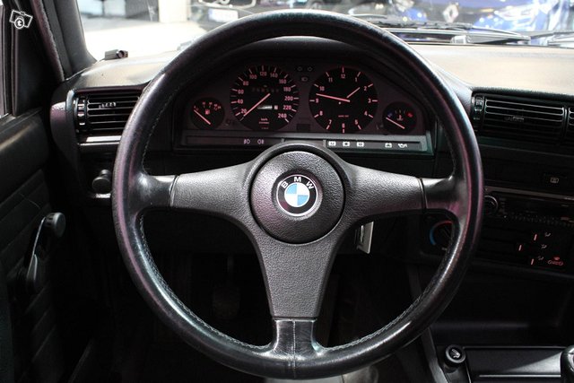 BMW 316I 13