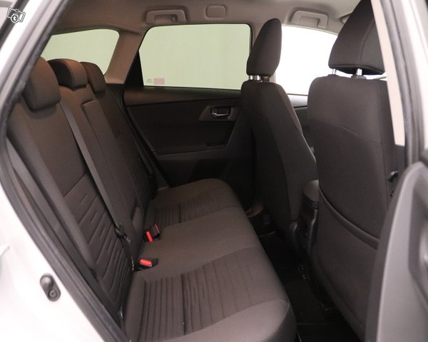 Toyota Auris 16