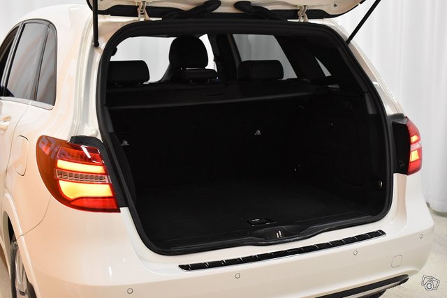 Mercedes-Benz B 23