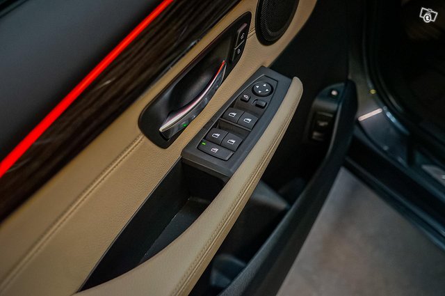 BMW 225XE IPERFORMANCE 10