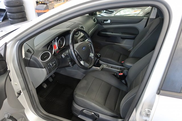 Ford Focus 5