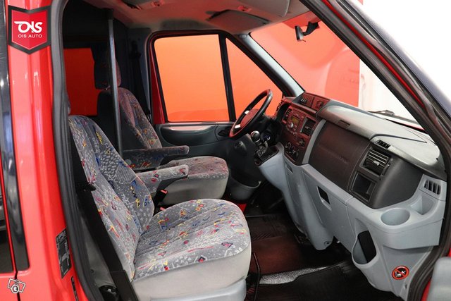 Ford Transit 12