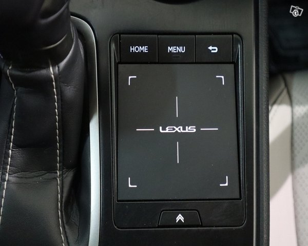 Lexus UX 25
